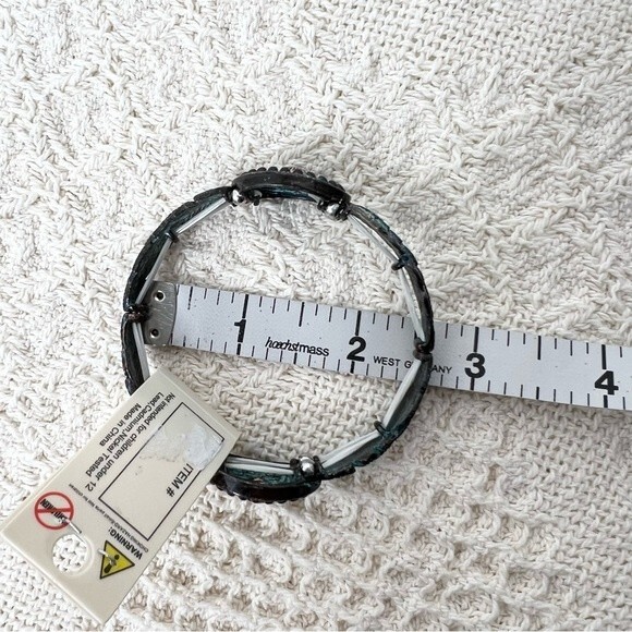Southwestern Stretch Bracelet Western Medallion Feather Beaded Elastic Bangle - Picture 6 of 7